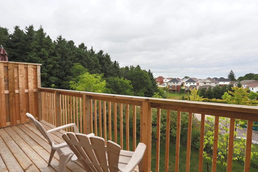 Boardwalk Homes - Executive Guest Rooms & Townhomes Kitchener Habitación foto